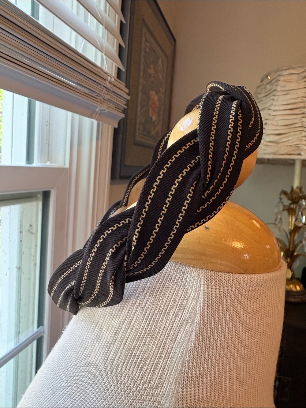 Source Unknown Black Braided Headband with Gold Stitching